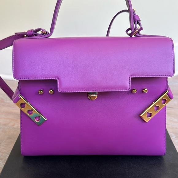 delvaux Handbags - Delvaux Tempete - excellent condition